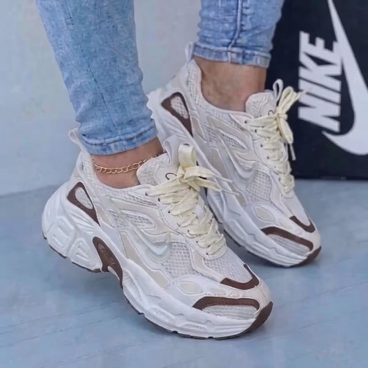 NIKE V5 DAMA AMC BEIGE MARRON